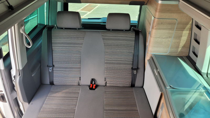 Volkswagen California California 2.0 TDI 150 DSG7 Coast 4p  occasion � Onet-le-Ch�teau - photo n�5