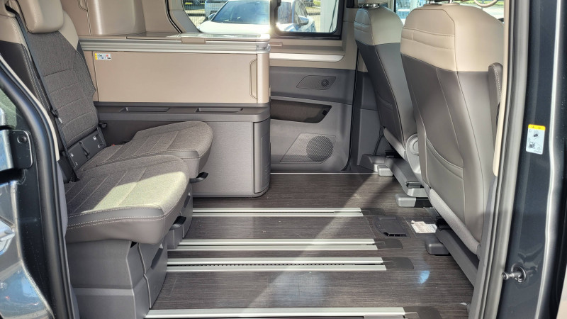 Volkswagen California California 2.0 TDI 150 DSG7 Ocean 5p  occasion à Onet-le-Chteau - photo n°10