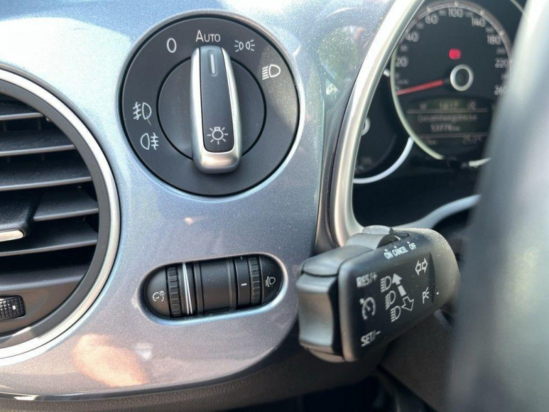 Volkswagen Coccinelle 1.2 TSI 105 BMT BVM 2018 - photo n°15 Volkswagen Coccinelle 1.2 TSI 105 BMT BVM  occasion à L'Union - photo n°15