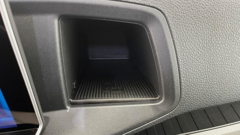 Volkswagen Crafter 35 L3H3 2.0 TDI 140 CH BUSINESS 2024 - photo n°14 Volkswagen Crafter 35 L3H3 2.0 TDI 140 CH BUSINESS  occasion à SAINT-GREGOIRE - photo n°14