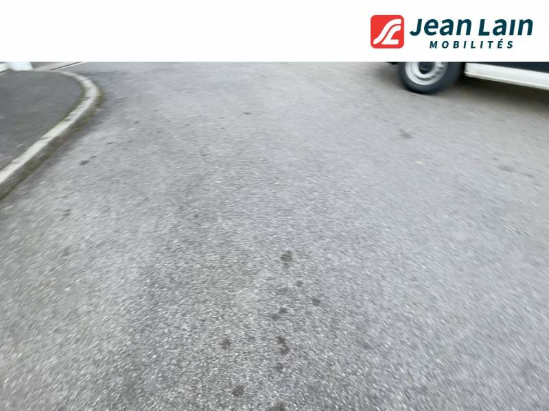 Volkswagen Crafter FOURGON e- VAN 35 L3H3 136 CH BVA  occasion  Ville-la-Grand - photo n8