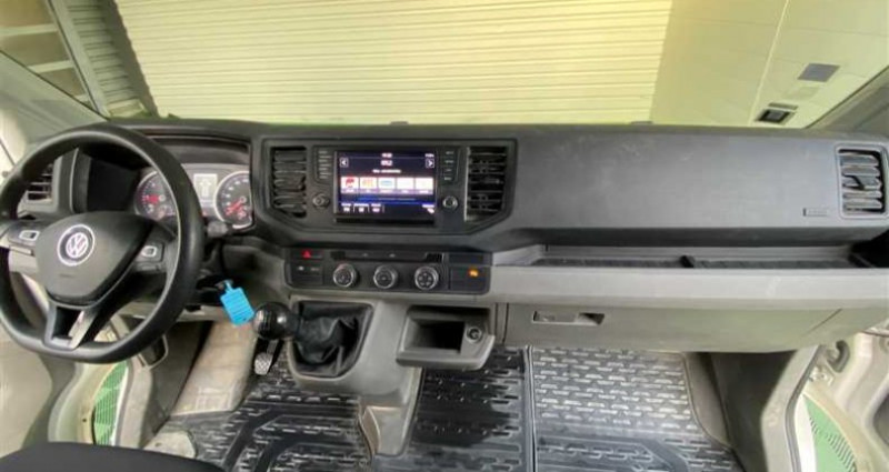 Volkswagen Crafter VAN 35 L3H3 11M3 2.0 TDI 140ch BUSINESS LINE 2017 - photo n°4 Volkswagen Crafter VAN 35 L3H3 11M3 2.0 TDI 140ch BUSINESS LINE  occasion à SAINT FULGENT - photo n°4