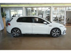 Volkswagen Golf VII occasion Blanc année 2020 boite Robotisee Annonce Volkswagen Golf VII occasion Diesel 2.0 TDI SCR 150CH R-LINE 1ST DSG7 à Villenave-d'Ornon