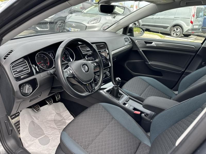 Volkswagen Golf 1.0 TSI 115ch IQ.Drive Euro6d-T 5p 2020 - photo n°13 Volkswagen Golf 1.0 TSI 115ch IQ.Drive Euro6d-T 5p  occasion à Gien - photo n°13