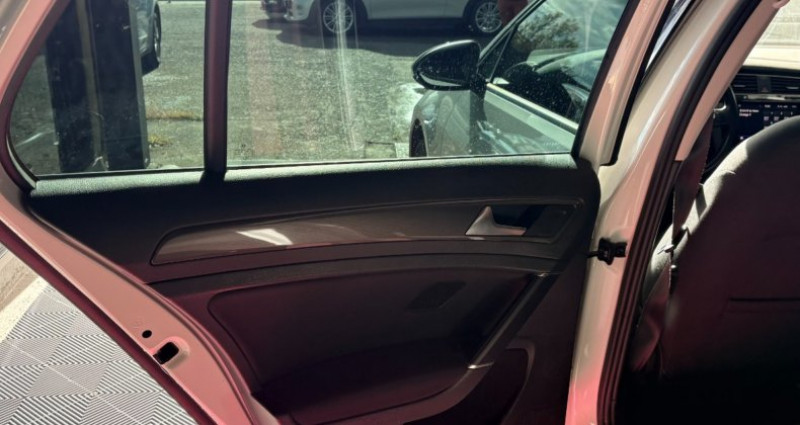 Volkswagen Golf 1.4 TSI 125 ch Connect ~ Caméra de recul ~ Full suivi ~ Régu 2018 - photo n°7 Volkswagen Golf 1.4 TSI 125 ch Connect ~ Caméra de recul ~ Full suivi ~ Régu  occasion à PERTUIS - photo n°7
