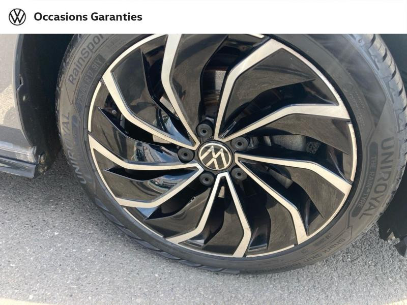 Volkswagen Golf 1.5 eTSI OPF 130ch R-Line DSG7  occasion à Bruay-la-Buissire - photo n°6