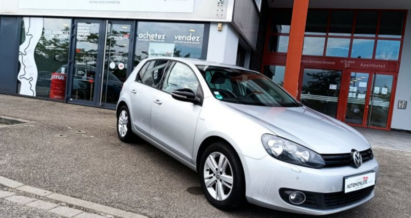 Volkswagen Golf 1.6 TDI 105 cv 5 portes