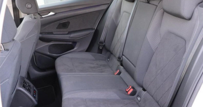 Volkswagen Golf 2.0 TDI 150 STYLE DSG BVA TO ATH CARPLAY 2023 - photo n°7 Volkswagen Golf 2.0 TDI 150 STYLE DSG BVA TO ATH CARPLAY  occasion à Jouy-aux-arches - photo n°7