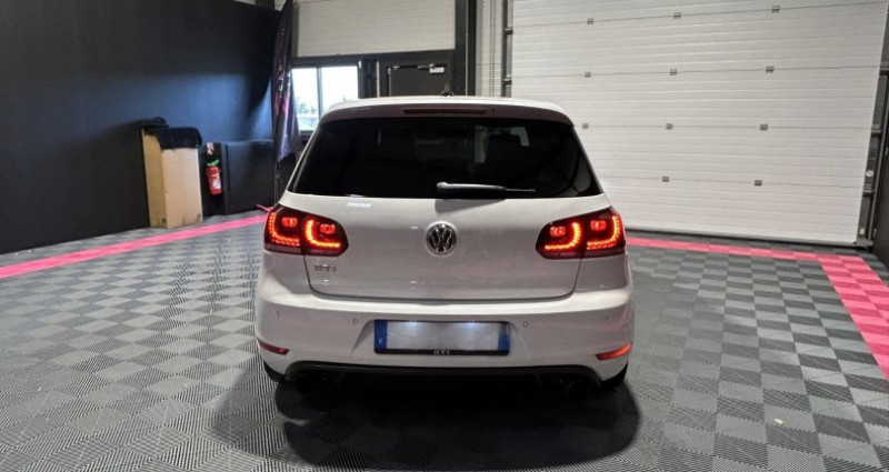 Volkswagen Golf 2.0 TSI 210 GTI DSG6 édition limitée Adidas (4410 exemplaire 2012 - photo n°4 Volkswagen Golf 2.0 TSI 210 GTI DSG6 édition limitée Adidas (4410 exemplaire  occasion à Beaumont Les Valence - photo n°4