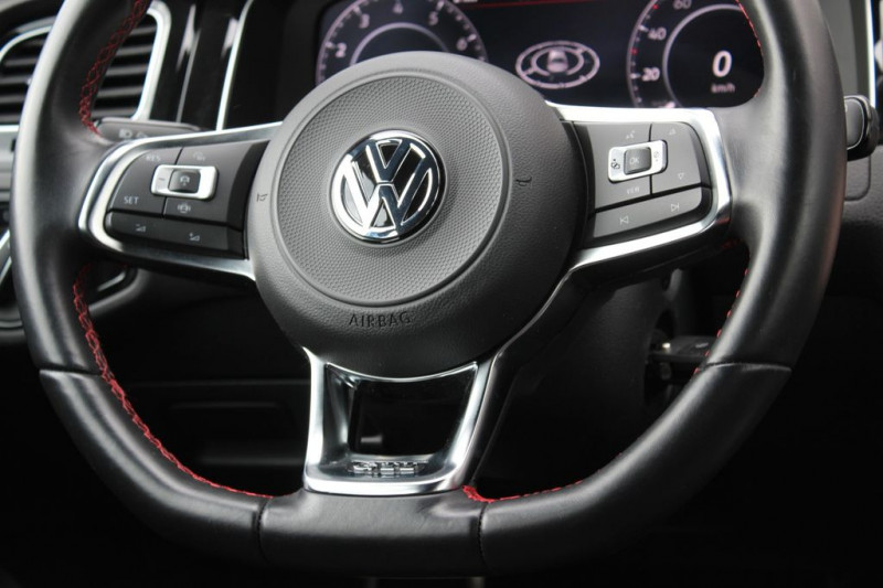Volkswagen Golf 2.0 TSI 245 BVA GTI Performance  occasion  Beaupuy - photo n6