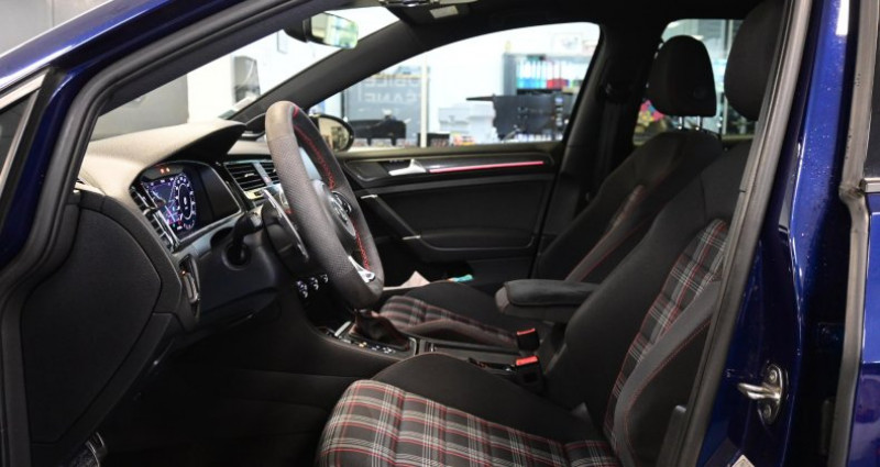 Volkswagen Golf 2.0 TSI 245 DSG7 GTI Performance 2017 - photo n°7 Volkswagen Golf 2.0 TSI 245 DSG7 GTI Performance  occasion à ST SATURNIN - photo n°7
