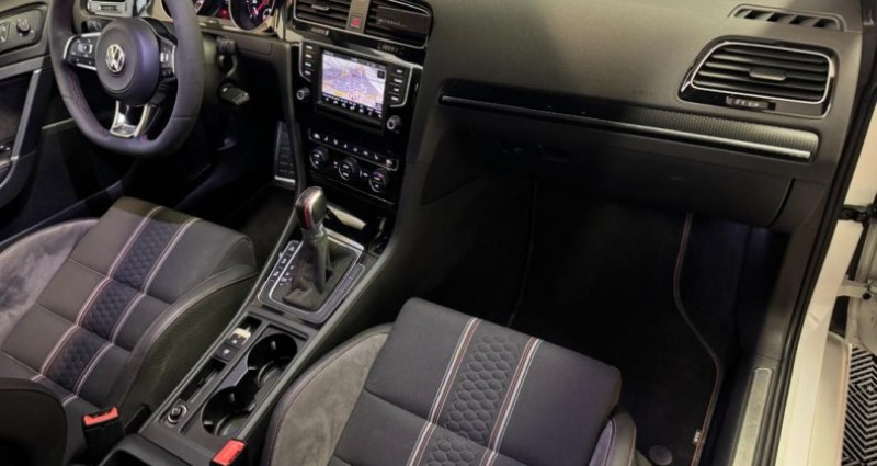 Volkswagen Golf 2.0 TSI 265CH GTI CLUBSPORT ENTRETIEN CONSTRUCTEUR-SIEGES BA 2016 - photo n°7 Volkswagen Golf 2.0 TSI 265CH GTI CLUBSPORT ENTRETIEN CONSTRUCTEUR-SIEGES BA  occasion à AUBIÈRE - photo n°7