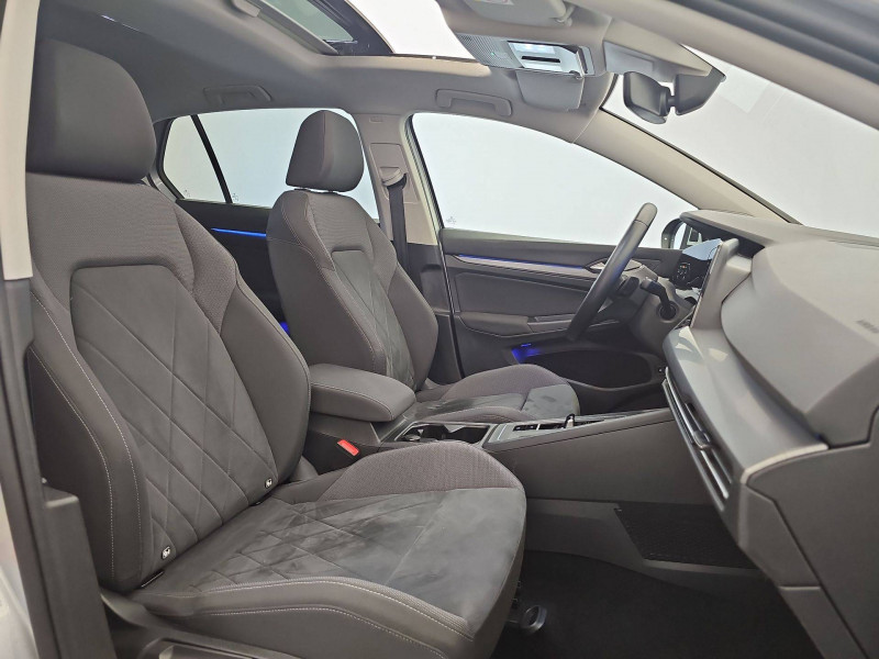 Volkswagen Golf Golf 1.4 Hybrid Rechargeable OPF 204 DSG6  occasion à Blois - photo n°5