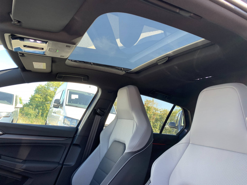 Volkswagen Golf Golf 1.5 eHybrid 272 DSG6  occasion  CHATEAUBERNARD - photo n7
