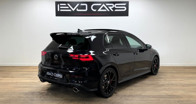 Volkswagen Golf GTI 2.0 300 ch Cuir / DCC / ACC / KEYLESS / TO / HK / CAM /  2023 - photo n°2 Volkswagen Golf GTI 2.0 300 ch Cuir / DCC / ACC / KEYLESS / TO / HK / CAM /   occasion à GLEIZE - photo n°2