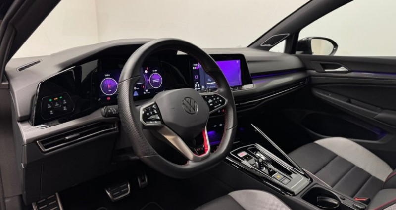 Volkswagen Golf GTI 2.0 300 ch Cuir / DCC / ACC / KEYLESS / TO / HK / CAM /  2023 - photo n°7 Volkswagen Golf GTI 2.0 300 ch Cuir / DCC / ACC / KEYLESS / TO / HK / CAM /   occasion à GLEIZE - photo n°7