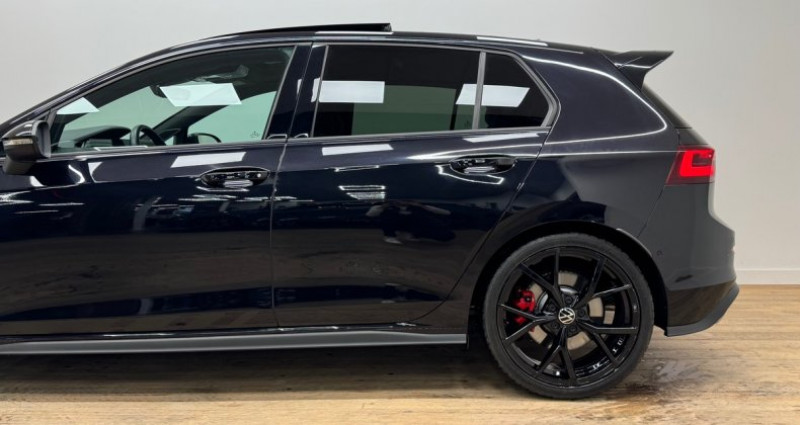 Volkswagen Golf GTI 2.0 300 ch Cuir / DCC / ACC / KEYLESS / TO / HK / CAM /  2023 - photo n°5 Volkswagen Golf GTI 2.0 300 ch Cuir / DCC / ACC / KEYLESS / TO / HK / CAM /   occasion à GLEIZE - photo n°5