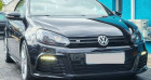 Volkswagen Golf occasion Noir année 2013 boite Automatique Annonce Volkswagen Golf occasion Essence R 2.0 TSI 265 R DSG6 04/2013 à Saint Patrice