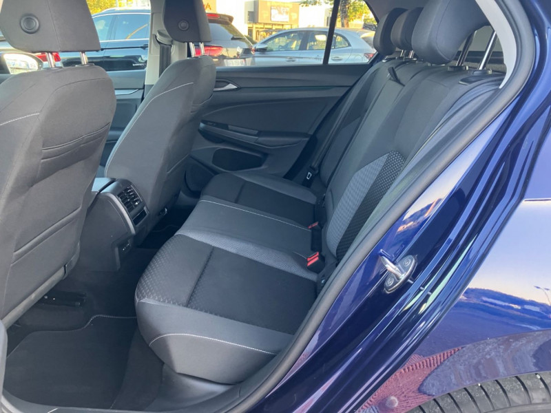 Volkswagen Golf VIII 1.0 e-TSI 110 DSG ACTIVE GPS LEDS Cockpit Digital 2023 - photo n°13 Volkswagen Golf VIII 1.0 e-TSI 110 DSG ACTIVE GPS LEDS Cockpit Digital  occasion à Lescure-d'Albigeois - photo n°13