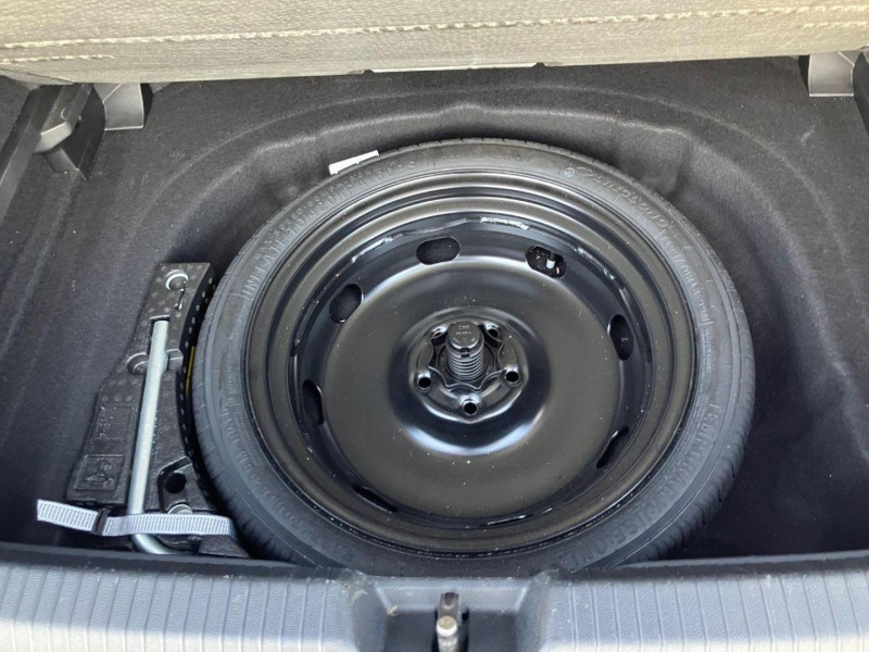 Volkswagen Golf VIII 1.0 e-TSI 110 DSG ACTIVE GPS LEDS Cockpit Digital 2023 - photo n°16 Volkswagen Golf VIII 1.0 e-TSI 110 DSG ACTIVE GPS LEDS Cockpit Digital  occasion à Lescure-d'Albigeois - photo n°16