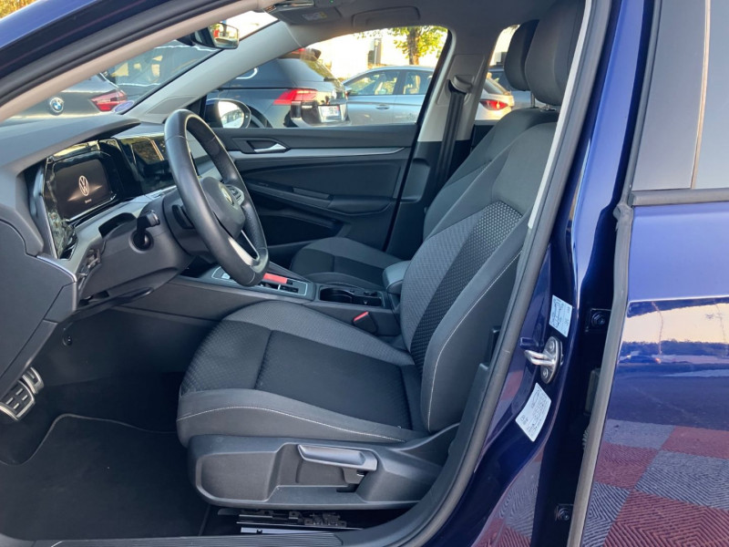 Volkswagen Golf VIII 1.0 e-TSI 110 DSG ACTIVE GPS LEDS Cockpit Digital 2023 - photo n°12 Volkswagen Golf VIII 1.0 e-TSI 110 DSG ACTIVE GPS LEDS Cockpit Digital  occasion à Lescure-d'Albigeois - photo n°12