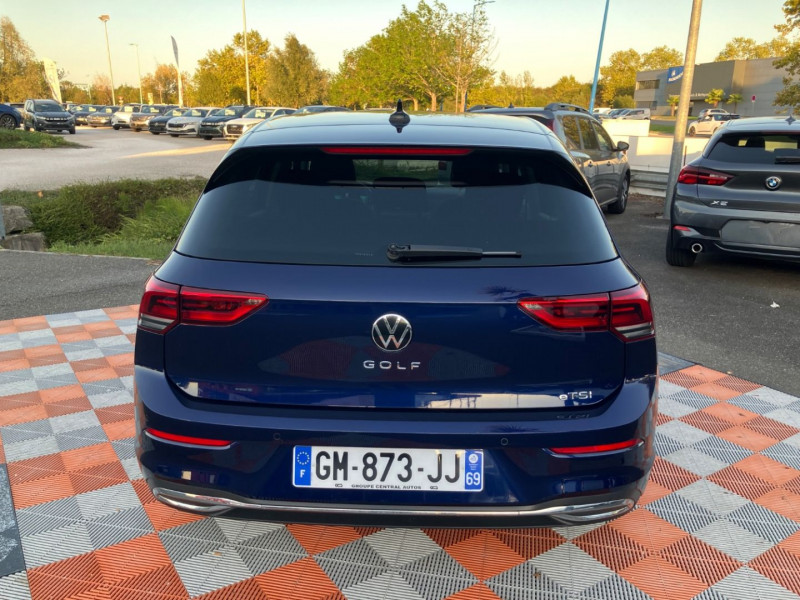Volkswagen Golf VIII 1.0 e-TSI 110 DSG ACTIVE GPS LEDS Cockpit Digital 2023 - photo n°5 Volkswagen Golf VIII 1.0 e-TSI 110 DSG ACTIVE GPS LEDS Cockpit Digital  occasion à Lescure-d'Albigeois - photo n°5
