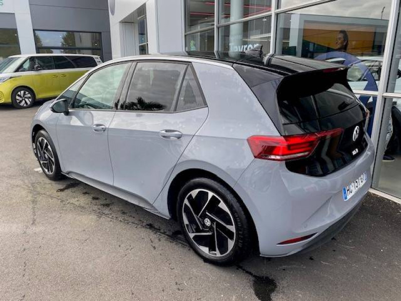 Volkswagen ID.3 ID.3 170 ch Pure Life Max 5p 2025 - photo n°4 Volkswagen ID.3 ID.3 170 ch Pure Life Max 5p  occasion à TARBES  - photo n°4