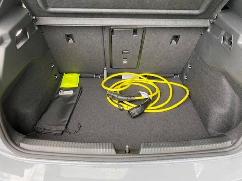 Volkswagen ID.3 ID.3 170 ch Pure Life Max 5p 2025 - photo n°7 Volkswagen ID.3 ID.3 170 ch Pure Life Max 5p  occasion à TARBES  - photo n°7