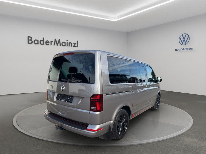 Volkswagen Multivan 2.0 TDI 204 BVA 2021 - photo n°6 Volkswagen Multivan 2.0 TDI 204 BVA  occasion à L'Union - photo n°6