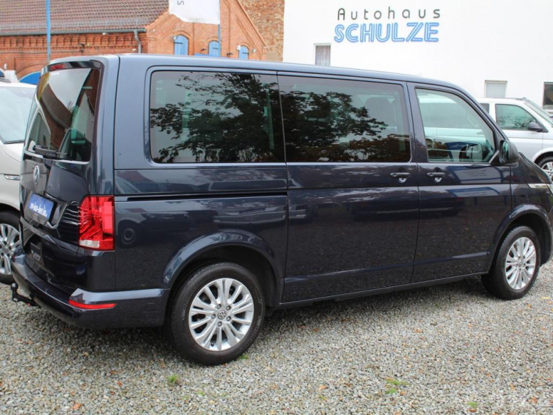 Volkswagen Multivan T6.1 Multivan 150PS DSG Navi AHK Standheizung 2021 - photo n°3 Volkswagen Multivan T6.1 Multivan 150PS DSG Navi AHK Standheizung  occasion à L'Union - photo n°3