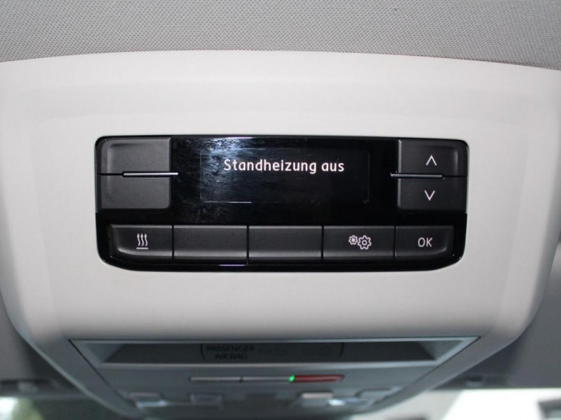 Volkswagen Multivan T6.1 Multivan 150PS DSG Navi AHK Standheizung 2021 - photo n°14 Volkswagen Multivan T6.1 Multivan 150PS DSG Navi AHK Standheizung  occasion à L'Union - photo n°14