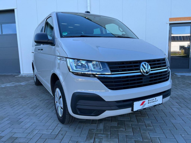 Volkswagen Multivan T6.1 Multivan FWD DSG AHK SWA SH 150PS Kamera 2021 - photo n°4 Volkswagen Multivan T6.1 Multivan FWD DSG AHK SWA SH 150PS Kamera  occasion à L'Union - photo n°4