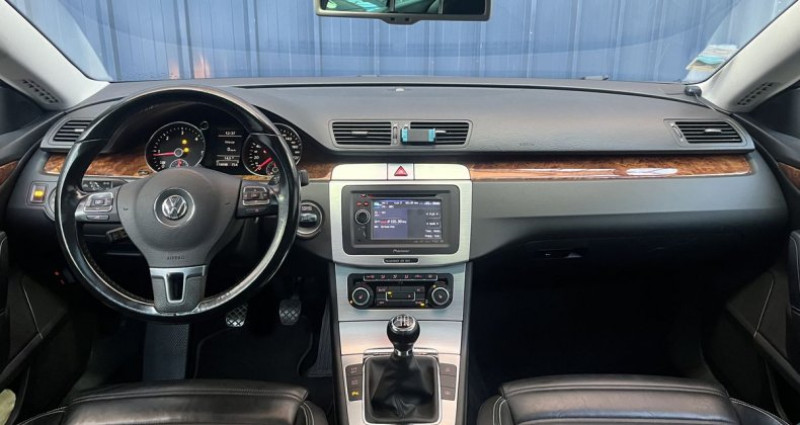 Volkswagen Passat CC 2.0L TDI 140ch BVM6 Edition CARAT Garantie 1 An Suivi COMPLE 2009 - photo n°4 Volkswagen Passat CC 2.0L TDI 140ch BVM6 Edition CARAT Garantie 1 An Suivi COMPLE  occasion à Halluin - photo n°4