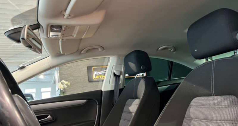 Volkswagen Passat CC CC 3.6 V6 299Ch DSG 4MOTION DCC Alarme / 11 2013 - photo n°7 Volkswagen Passat CC CC 3.6 V6 299Ch DSG 4MOTION DCC Alarme / 11  occasion à Saint-Diéry - photo n°7