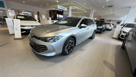 Volkswagen Passat occasion 2024 mise en vente à Trelissac par le garage JEAN LAGARDE SAS - photo n°1