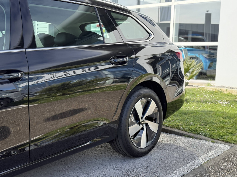Volkswagen Passat Passat 2.0 TDI EVO SCR 150 DSG7 Life Plus 5p 2024 - photo n°8 Volkswagen Passat Passat 2.0 TDI EVO SCR 150 DSG7 Life Plus 5p  occasion à TARBES  - photo n°8