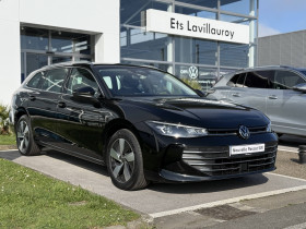 Volkswagen Passat occasion 2024 mise en vente à TARBES  par le garage VOLKSWAGEN - SIPA AUTOMOBILES - TARBES - photo n°1