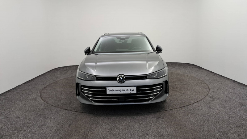 Volkswagen Passat Passat 2.0 TDI EVO SCR 150 DSG7  occasion à Saint-Cyr-sur-Loire - photo n°2