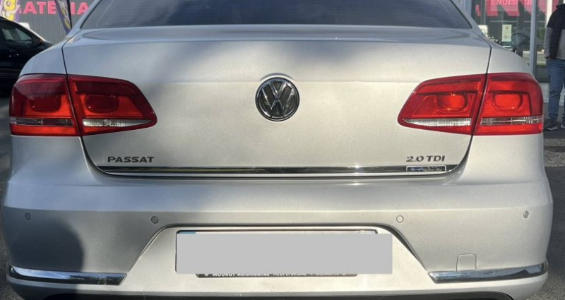 Volkswagen Passat VI 2.0 TDI 140ch Confortline 2010 - photo n°5 Volkswagen Passat VI 2.0 TDI 140ch Confortline  occasion à Tonnay Charente - photo n°5