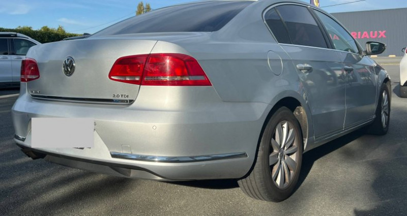 Volkswagen Passat VI 2.0 TDI 140ch Confortline 2010 - photo n°4 Volkswagen Passat VI 2.0 TDI 140ch Confortline  occasion à Tonnay Charente - photo n°4