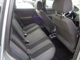 Volkswagen Polo 1.4 TDI 70CH CONFORTLINE 5P  occasion � Aucamville - photo n�5