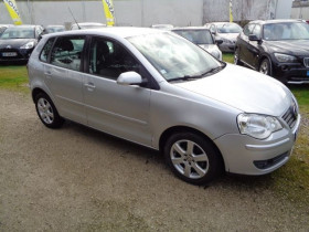 Volkswagen Polo 1.4 TDI 70CH CONFORTLINE 5P  occasion � Aucamville - photo n�3