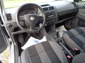 Volkswagen Polo 1.4 TDI 70CH CONFORTLINE 5P  occasion � Aucamville - photo n�10