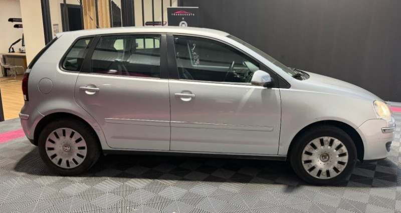 Volkswagen Polo 1.6 16S 105 Confortline Tiptronic A  occasion � Beaumont Les Valence - photo n�6