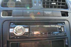 Volkswagen Polo 1.6 TDI 75CH FAP TRENDLINE 5P  occasion � Toulouse - photo n�4