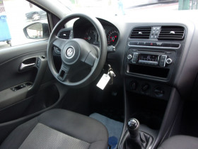 Volkswagen Polo 1.6 TDI 90CH FAP TRENDLINE 5P  occasion  Toulouse - photo n8