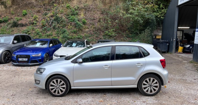 Volkswagen Polo 1.6 TDi 90cv Sportline 2011 - photo n°4 Volkswagen Polo 1.6 TDi 90cv Sportline  occasion à Sathonay-Camp - photo n°4