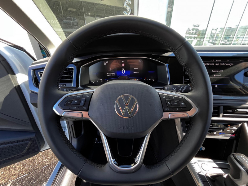 Volkswagen Polo Polo 1.0 TSI 95 S&S DSG7 Style 5p  - photo n°10 Volkswagen Polo Polo 1.0 TSI 95 S&S DSG7 Style 5p  occasion à Onet-le-Château - photo n°10