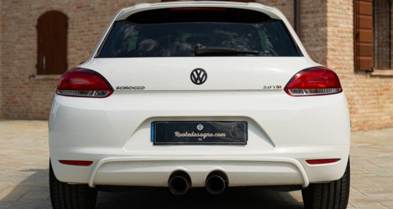 Volkswagen Scirocco 2009 2.0 TFSI R LINE 2009 - photo n°4 Volkswagen Scirocco 2009 2.0 TFSI R LINE  occasion à Reggio Emilia - photo n°4