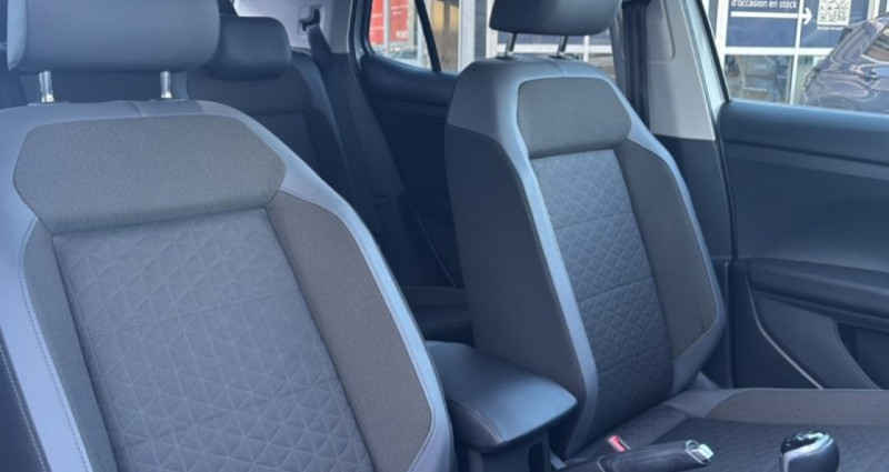 Volkswagen T-cross 1.0 TSI 110 Start/Stop BVM6 R-Line Tech 2023 - photo n°7 Volkswagen T-cross 1.0 TSI 110 Start/Stop BVM6 R-Line Tech  occasion à La Rochelle - photo n°7
